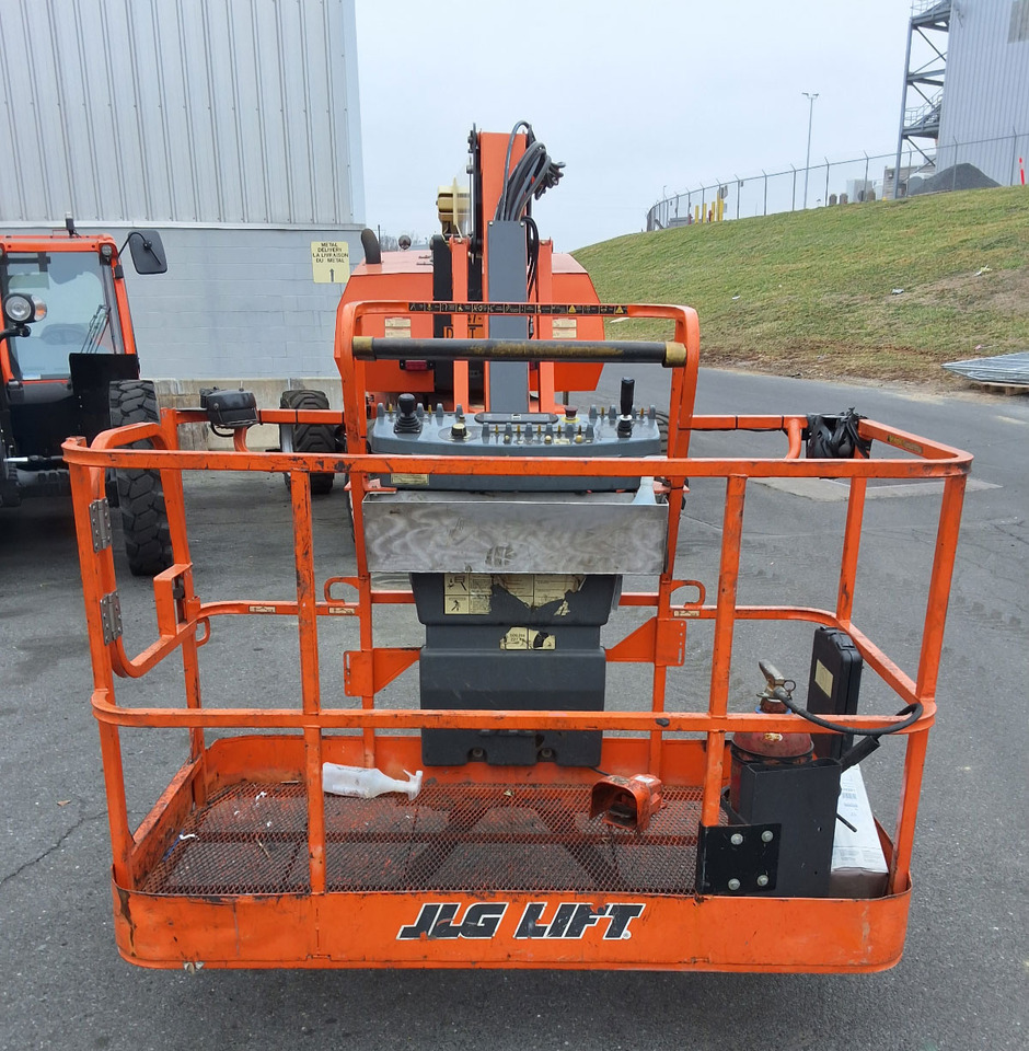 JLG 800AJ - Pá carregadora telescópica: foto 5 JLG 800AJ - Pá carregadora telescópica: foto 5