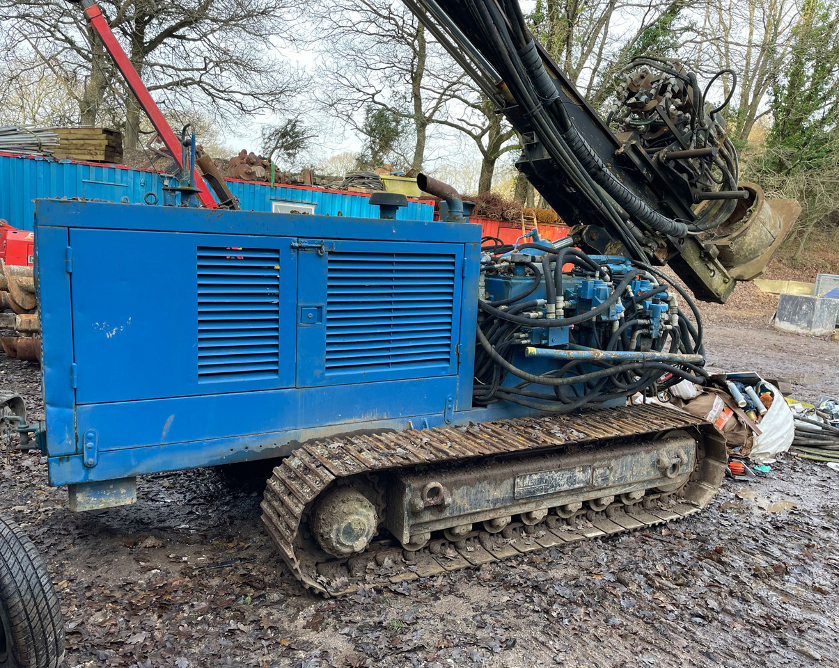 Klemm KR 708-1 - Bate estaca: foto 1 Klemm KR 708-1 - Bate estaca: foto 1