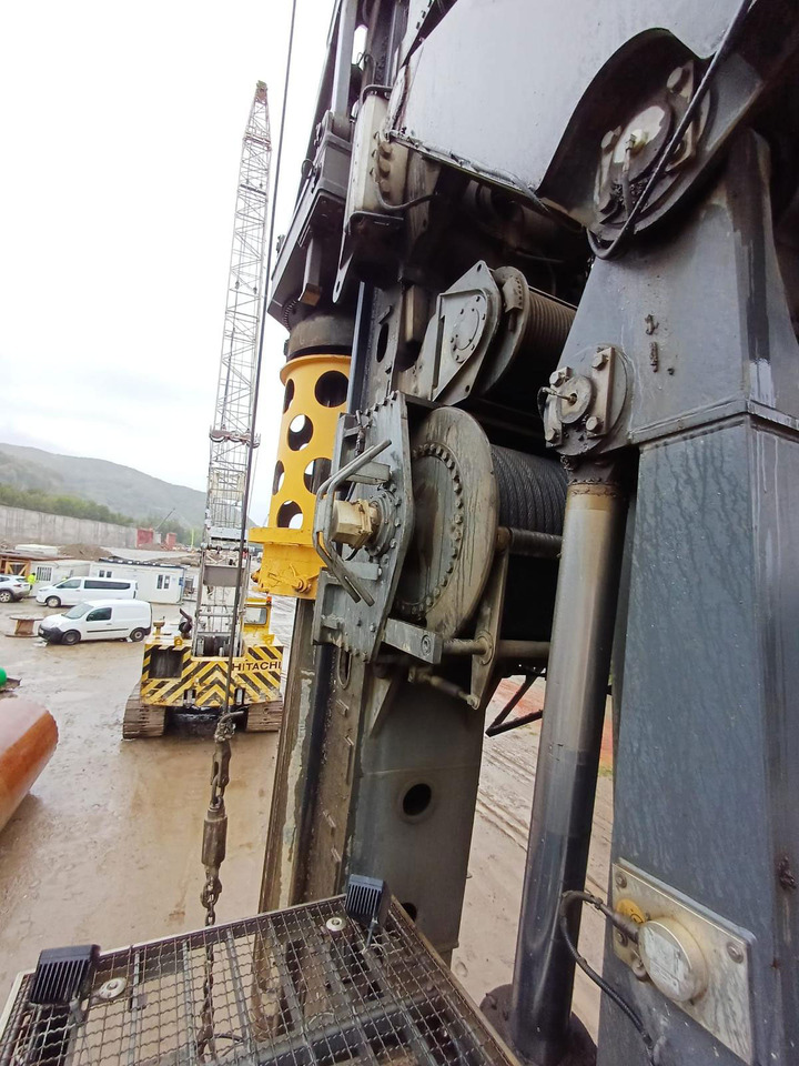 Liebherr LB36 - Bate estaca: foto 4 Liebherr LB36 - Bate estaca: foto 4