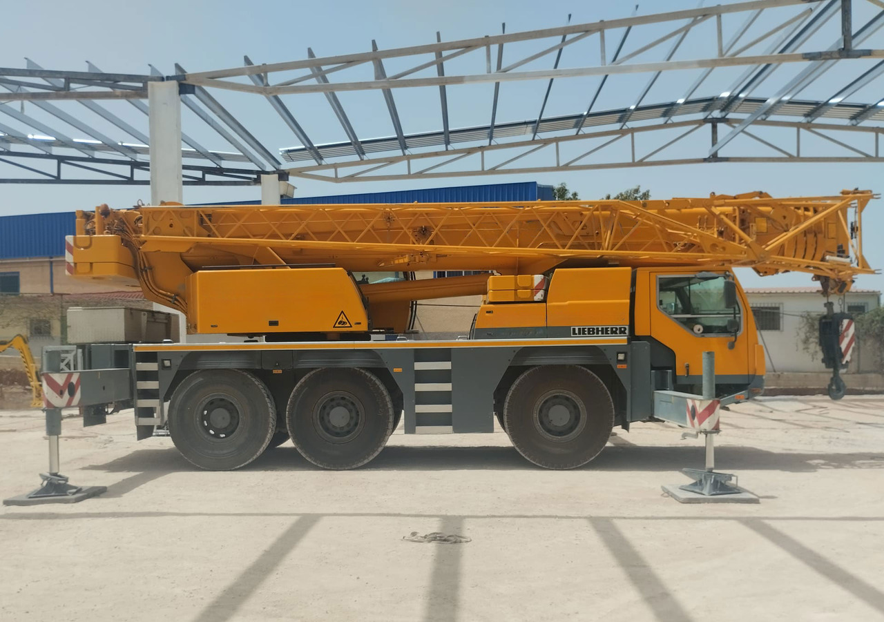 Liebherr LTM 1055-3.1 - Guindaste móvel: foto 5 Liebherr LTM 1055-3.1 - Guindaste móvel: foto 5
