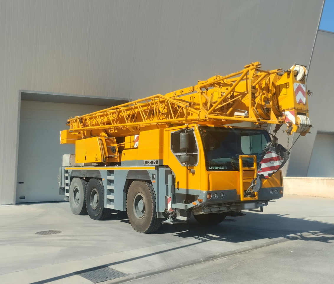 Liebherr LTM 1055-3.1 - Guindaste móvel: foto 2 Liebherr LTM 1055-3.1 - Guindaste móvel: foto 2