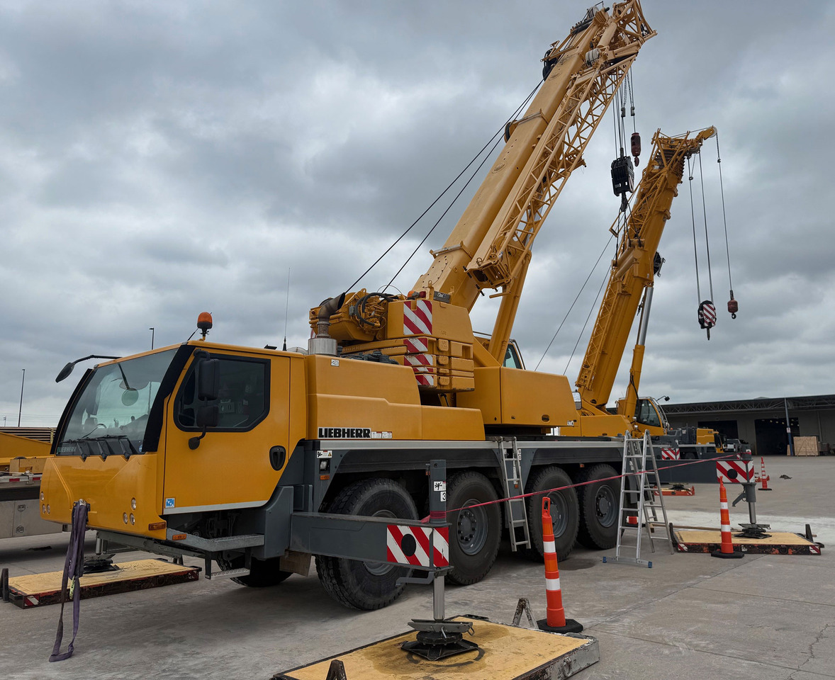 Liebherr LTM 1070-4.2 - Guindaste móvel: foto 3 Liebherr LTM 1070-4.2 - Guindaste móvel: foto 3