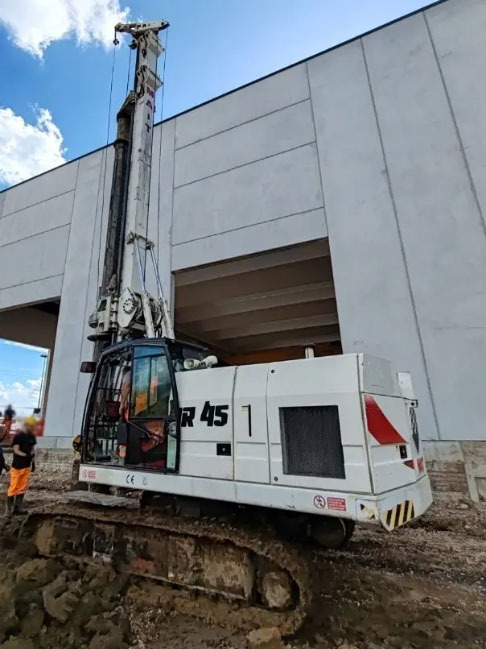 MAIT HR45 - Bate estaca: foto 1 MAIT HR45 - Bate estaca: foto 1