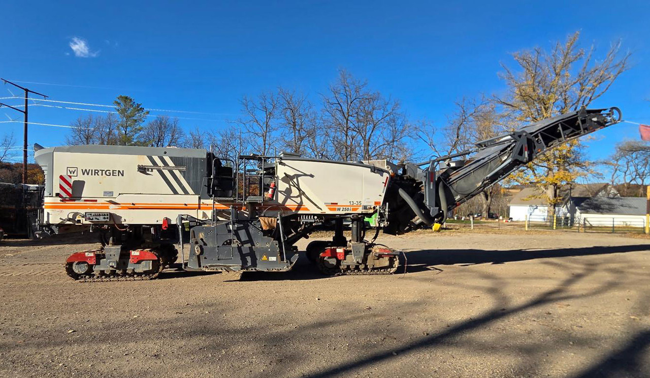 Wirtgen W 250 I - Máquina de outro: foto 2 Wirtgen W 250 I - Máquina de outro: foto 2