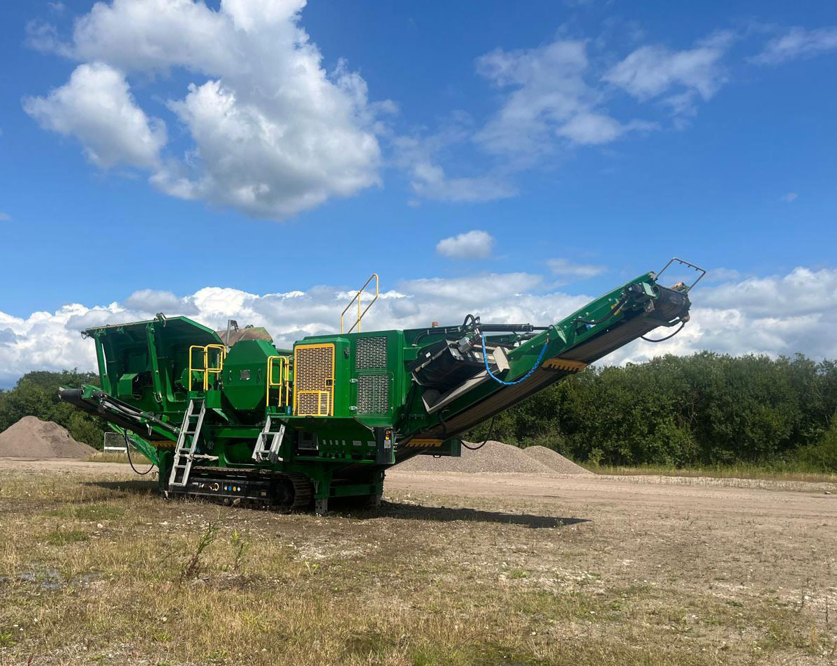 McCloskey J45 - Britador de mandíbula: foto 1 McCloskey J45 - Britador de mandíbula: foto 1