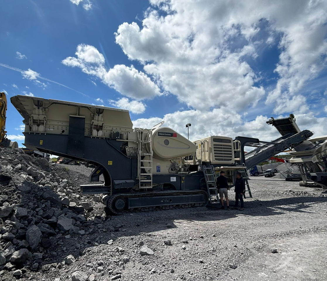 Metso LT120 - Britador de mandíbula: foto 3 Metso LT120 - Britador de mandíbula: foto 3