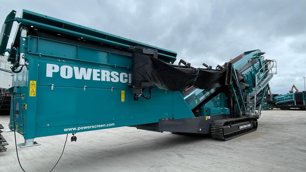 Powerscreen Chieftain 2100x - Peneira vibratória: foto 3 Powerscreen Chieftain 2100x - Peneira vibratória: foto 3