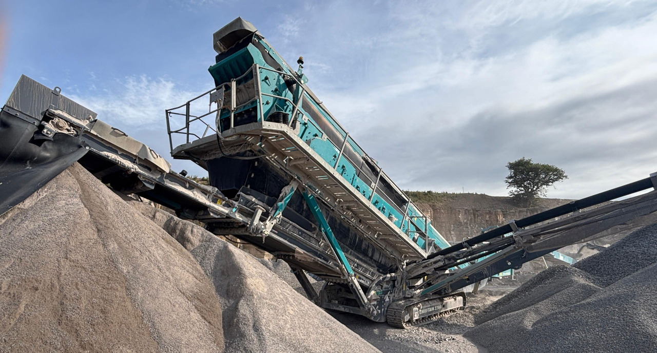 Powerscreen Chieftain 2200 3D - Peneira vibratória: foto 5 Powerscreen Chieftain 2200 3D - Peneira vibratória: foto 5