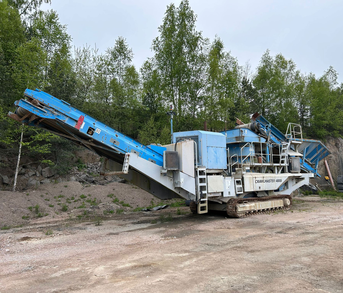 Sandvik Crawlmaster 4800i - Britador de cone: foto 1 Sandvik Crawlmaster 4800i - Britador de cone: foto 1