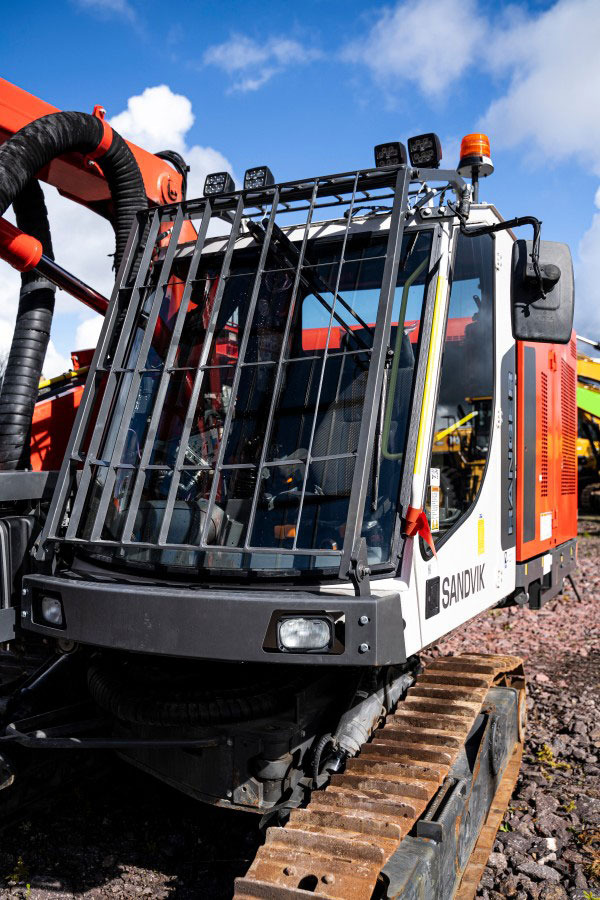 Máquina de perfuração Sandvik DX800: foto 8