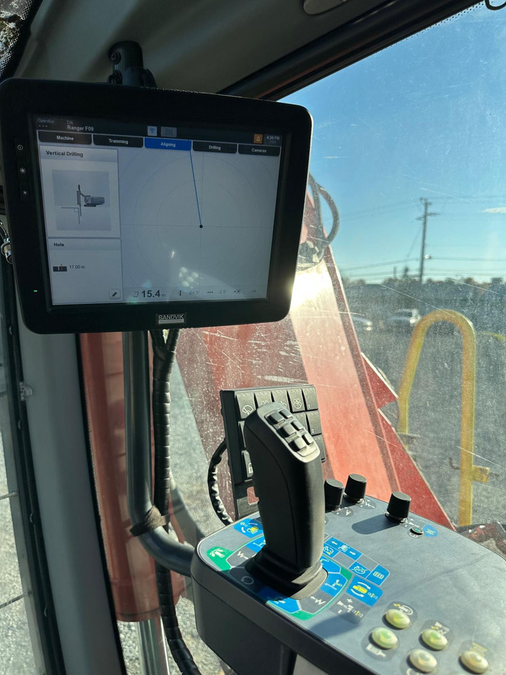 Máquina de perfuração Sandvik DX900i: foto 6