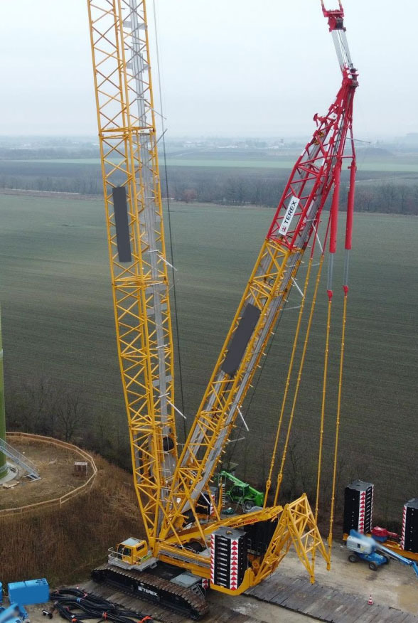 Terex Demag CC 3800-1 - Guindaste sobre esteiras: foto 4 Terex Demag CC 3800-1 - Guindaste sobre esteiras: foto 4