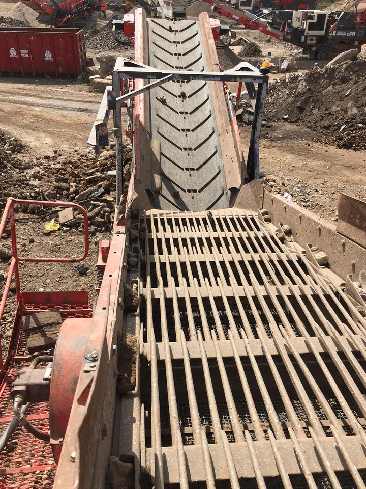 Terex Finlay 883 - Peneira vibratória: foto 5 Terex Finlay 883 - Peneira vibratória: foto 5