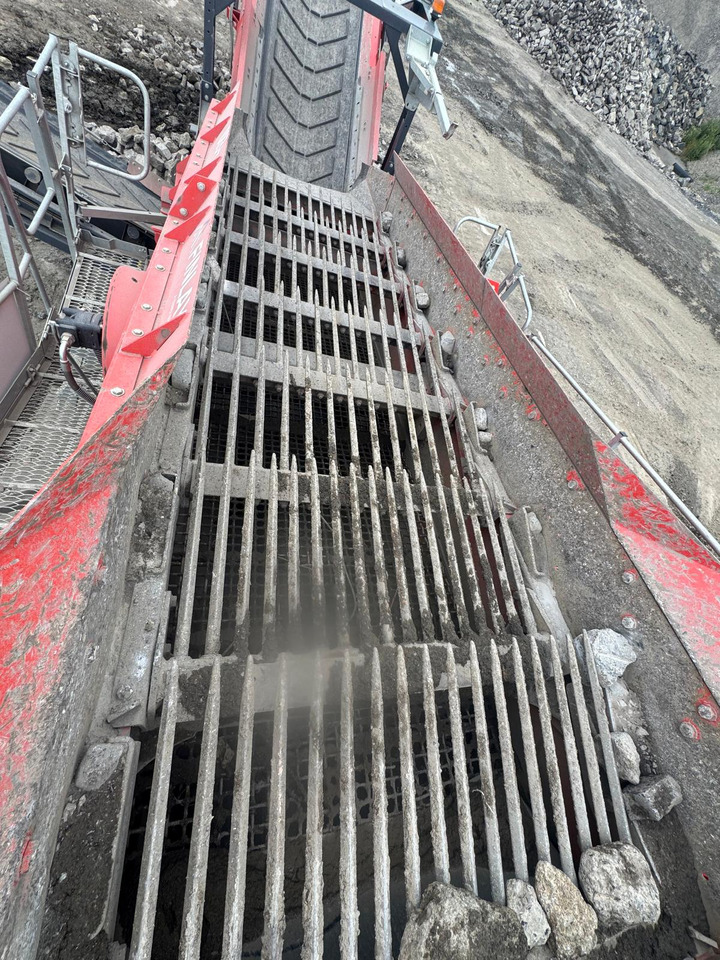 Peneira vibratória Terex Finlay 883+: foto 6