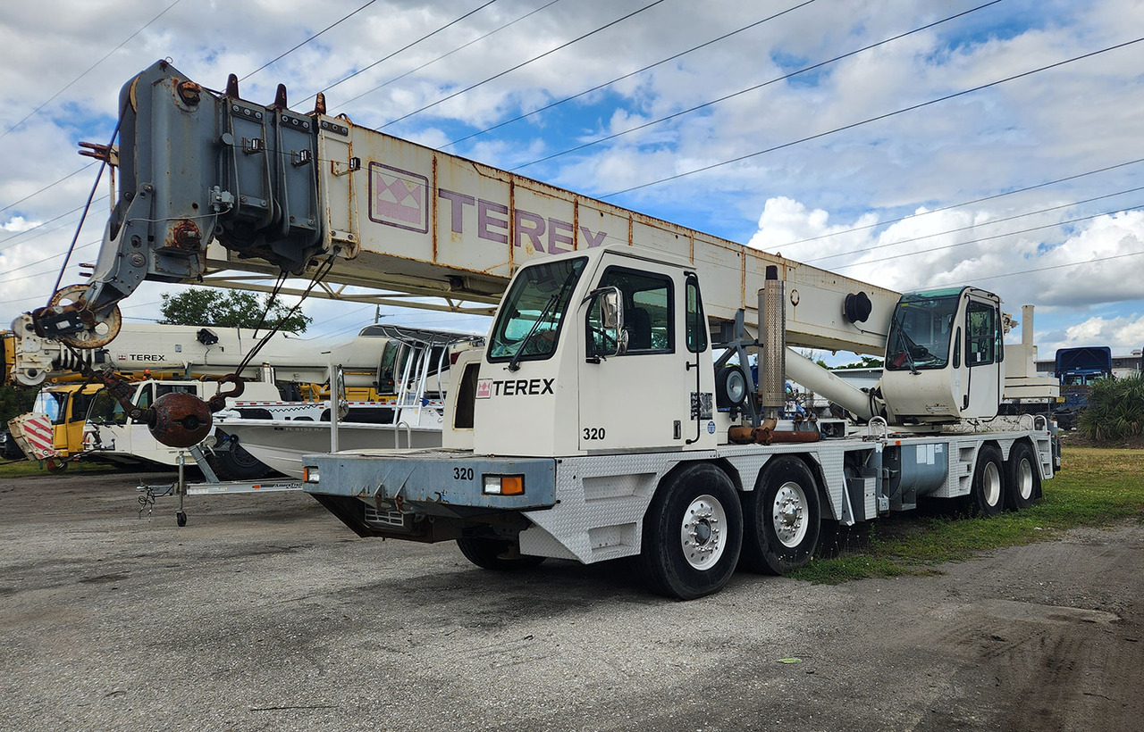 Terex T560 - Guindaste móvel: foto 1 Terex T560 - Guindaste móvel: foto 1