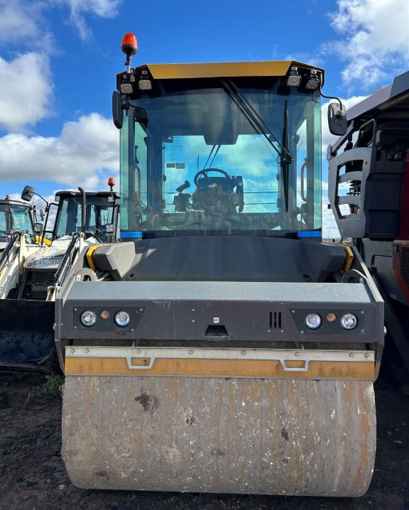 Volvo DD105 - Rolo: foto 4 Volvo DD105 - Rolo: foto 4