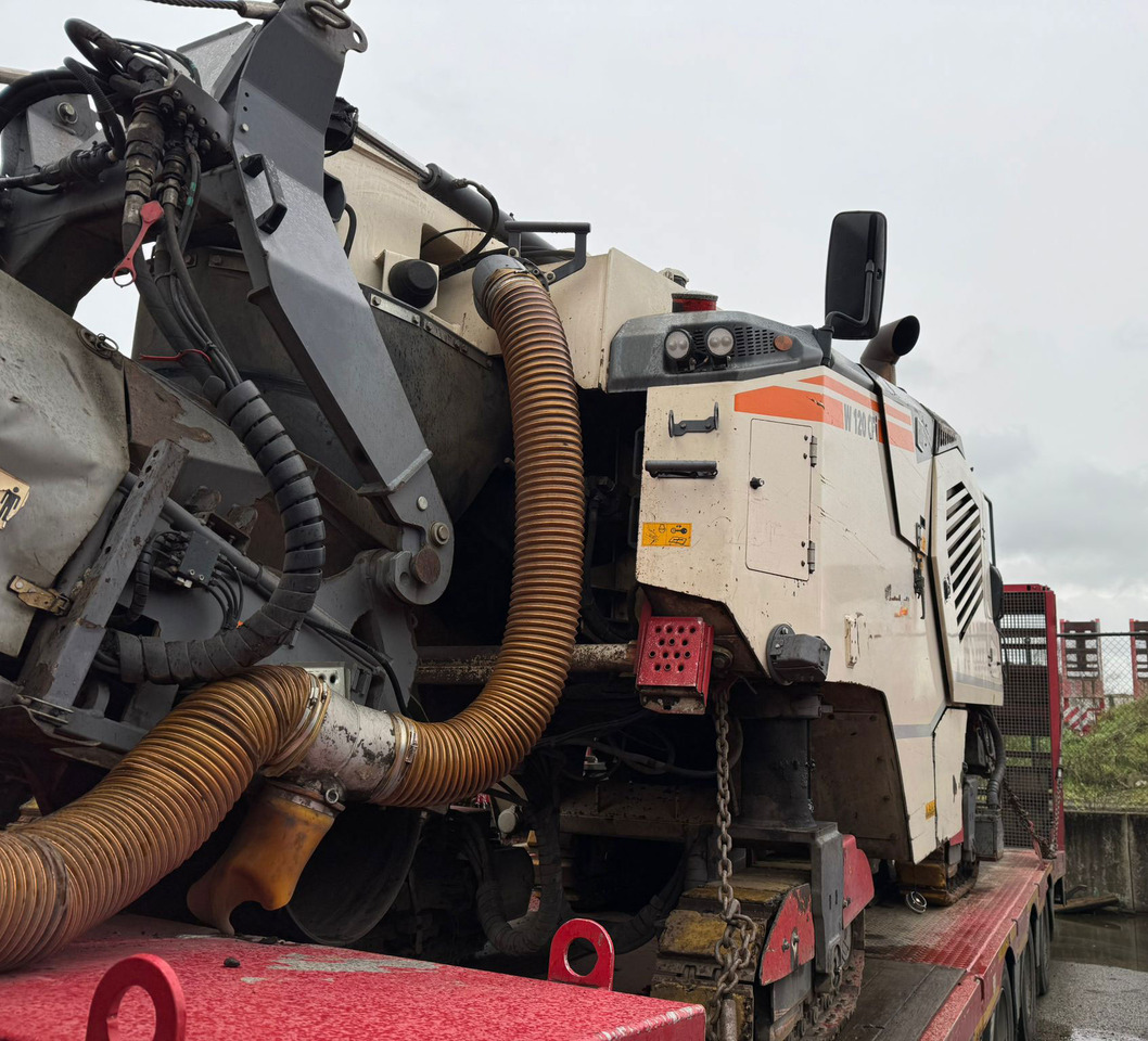 Wirtgen W 120 CFI - Aplainadora (Fresadora): foto 3 Wirtgen W 120 CFI - Aplainadora (Fresadora): foto 3
