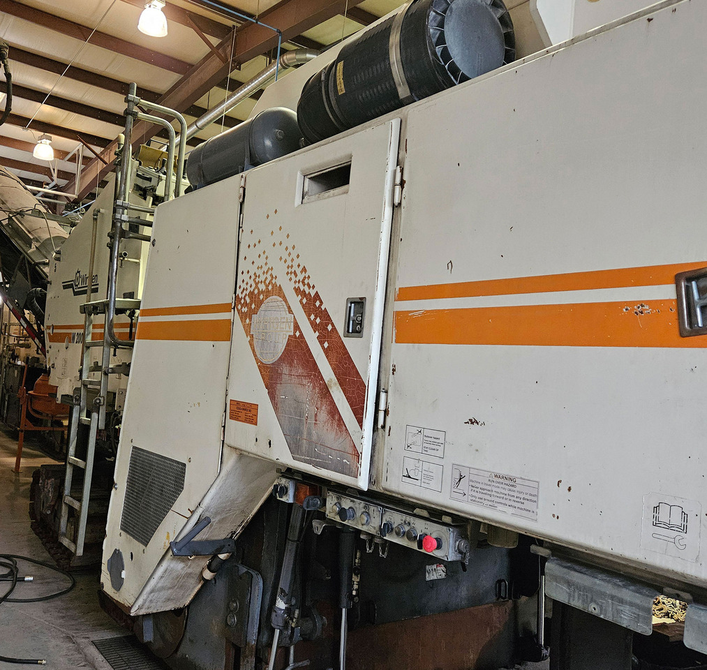 Wirtgen W 2000 - Aplainadora (Fresadora): foto 4 Wirtgen W 2000 - Aplainadora (Fresadora): foto 4