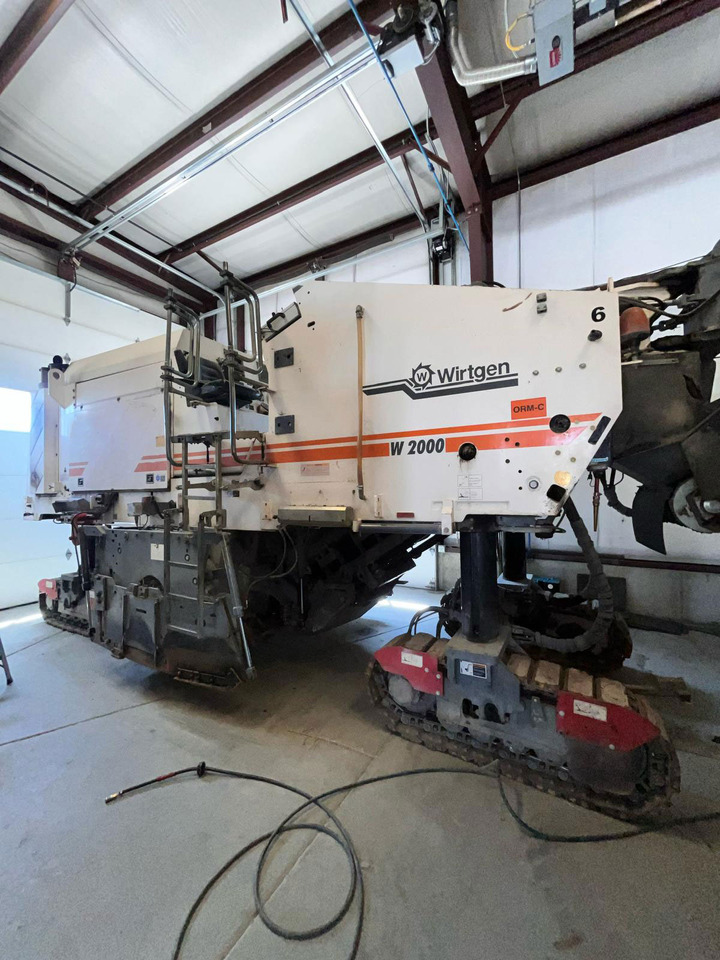 Wirtgen W 2000 - Aplainadora (Fresadora): foto 2 Wirtgen W 2000 - Aplainadora (Fresadora): foto 2