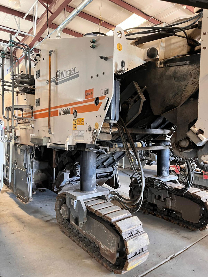 Wirtgen W 2000 - Aplainadora (Fresadora): foto 3 Wirtgen W 2000 - Aplainadora (Fresadora): foto 3