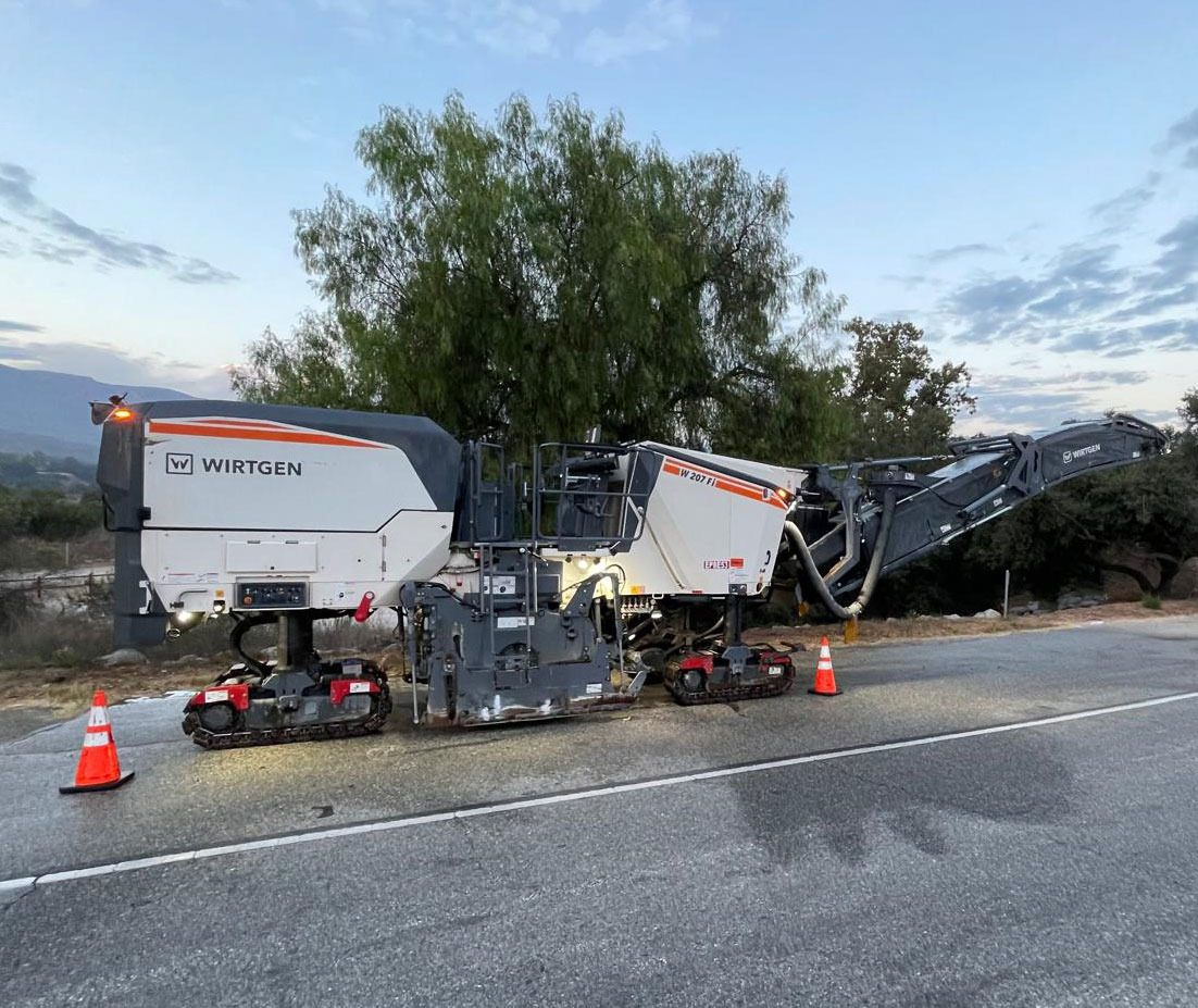 Wirtgen W 207 Fi - Aplainadora (Fresadora): foto 1 Wirtgen W 207 Fi - Aplainadora (Fresadora): foto 1