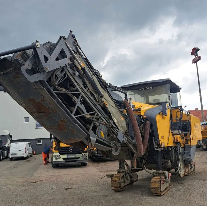 Wirtgen W 210 i - Aplainadora (Fresadora): foto 3 Wirtgen W 210 i - Aplainadora (Fresadora): foto 3