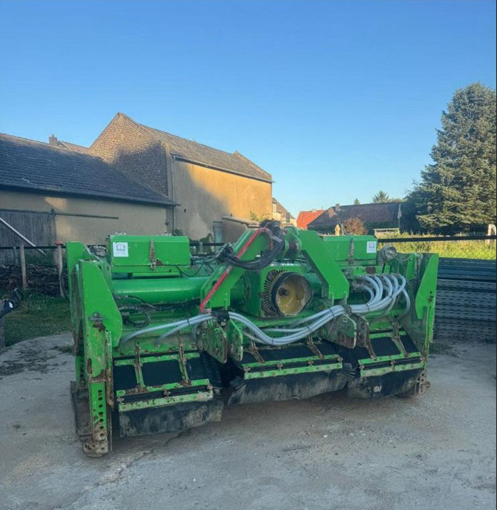 Wirtgen WS 250 - Estabilizador de solos: foto 1 Wirtgen WS 250 - Estabilizador de solos: foto 1