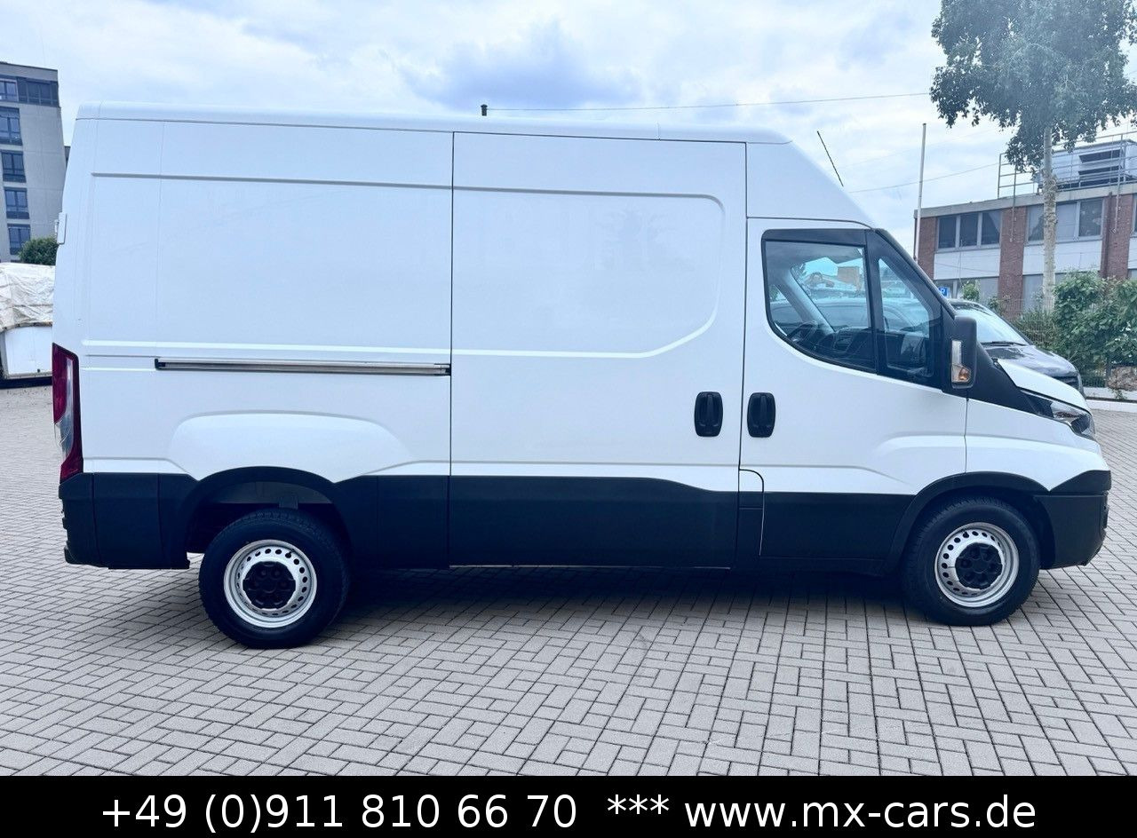 Iveco Daily 35S11 Kasten L2H2 - Furgão: foto 4 Iveco Daily 35S11 Kasten L2H2 - Furgão: foto 4