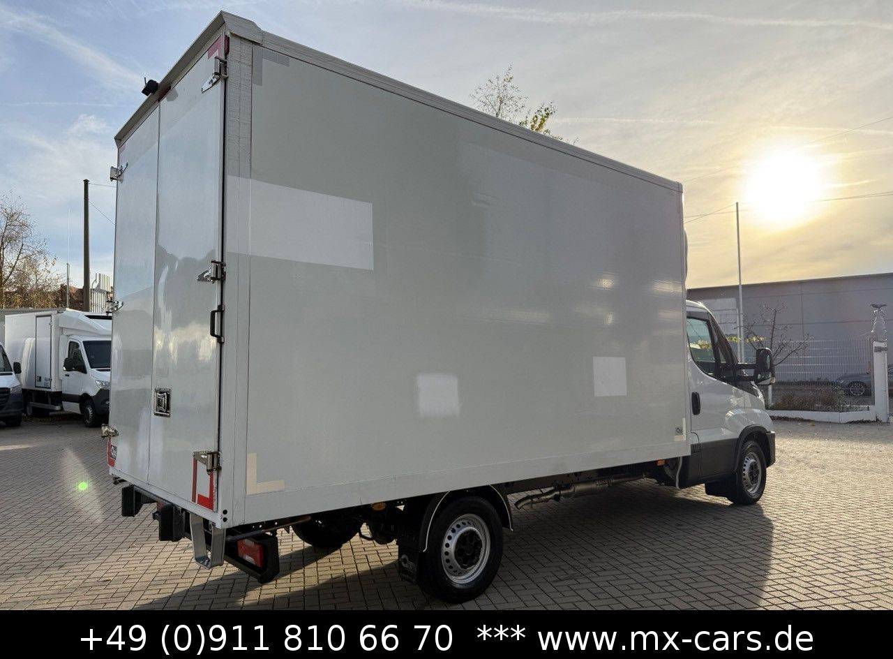 Iveco Daily 35s14 Möbel Maxi 4,33 l / 2,45 hoch 23 m³ - Carrinha de contentor: foto 5 Iveco Daily 35s14 Möbel Maxi 4,33 l / 2,45 hoch 23 m³ - Carrinha de contentor: foto 5