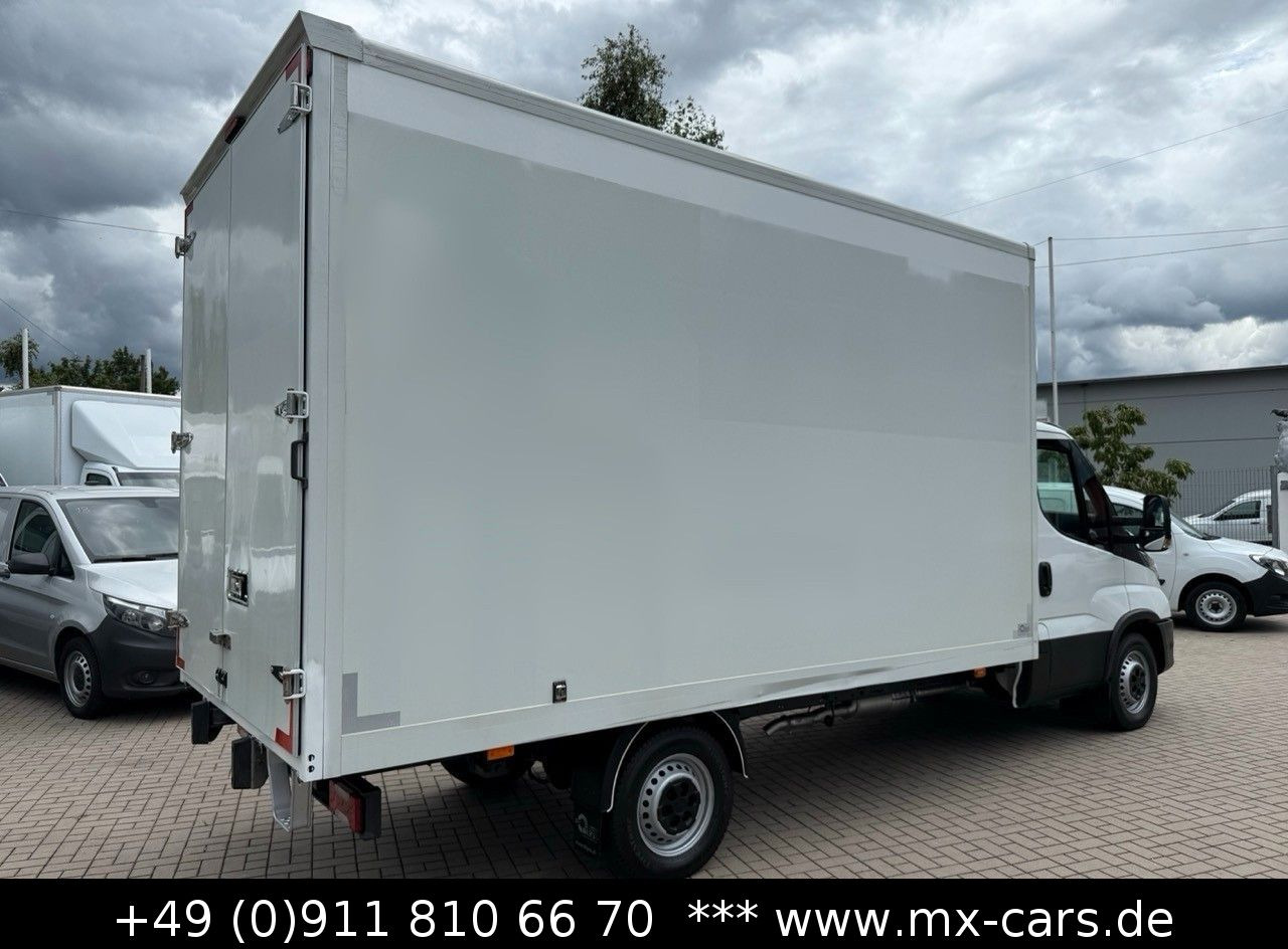 Iveco Daily 35s14 Möbel Maxi 4,34 l / 2,44 hoch 23 m³ - Carrinha de contentor: foto 4 Iveco Daily 35s14 Möbel Maxi 4,34 l / 2,44 hoch 23 m³ - Carrinha de contentor: foto 4