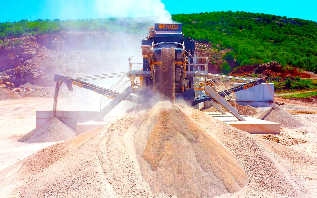 Britadeira móvel nuevo FABO Mobile crusher: foto 6