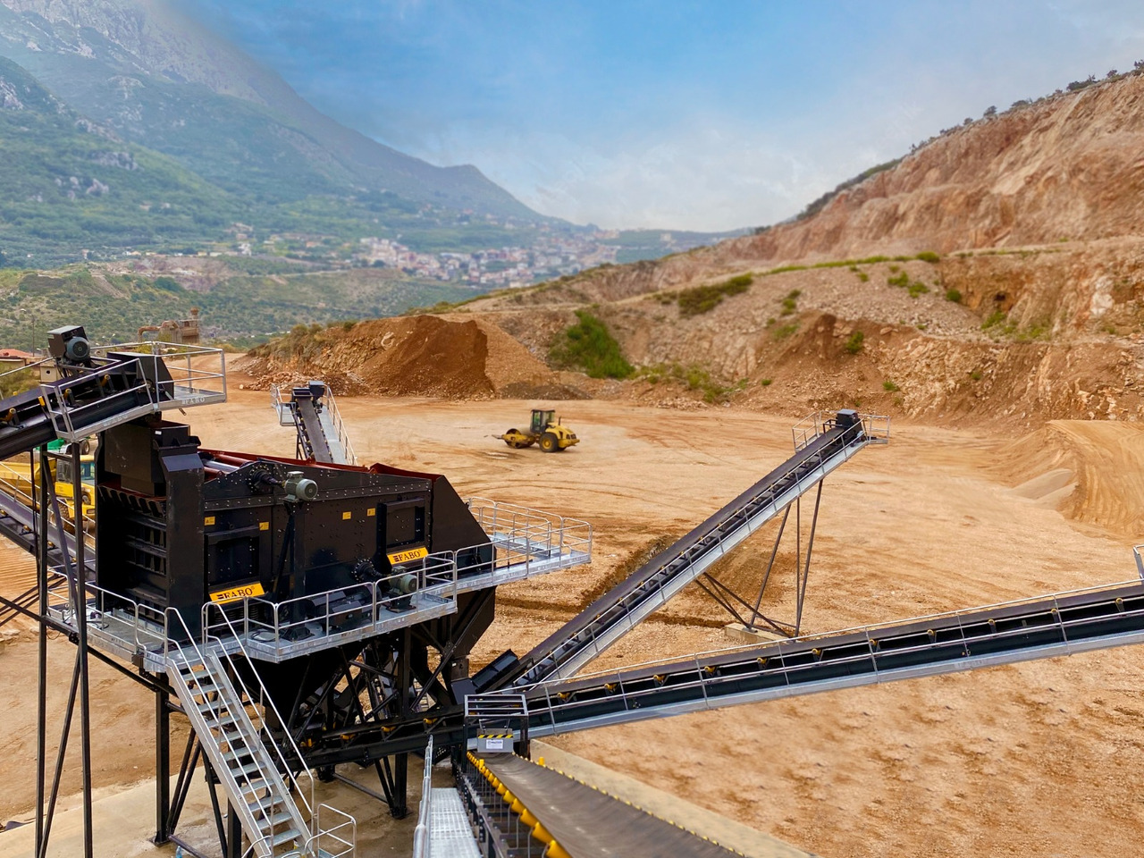 Britador nuevo FABO crusher - stone crusher - crushers: foto 17