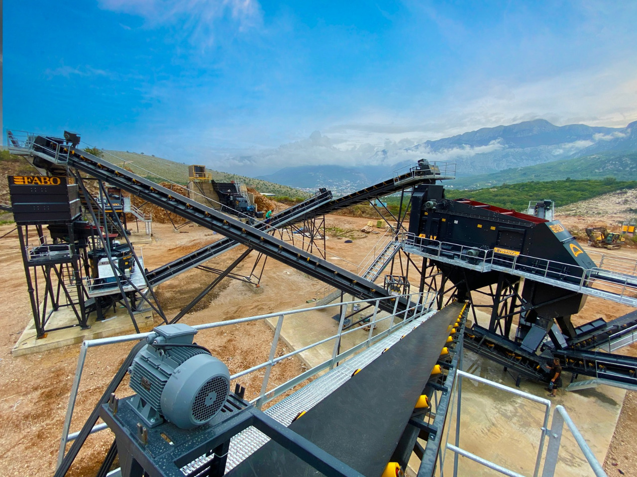 Britador nuevo FABO crusher - stone crusher - crushers: foto 8