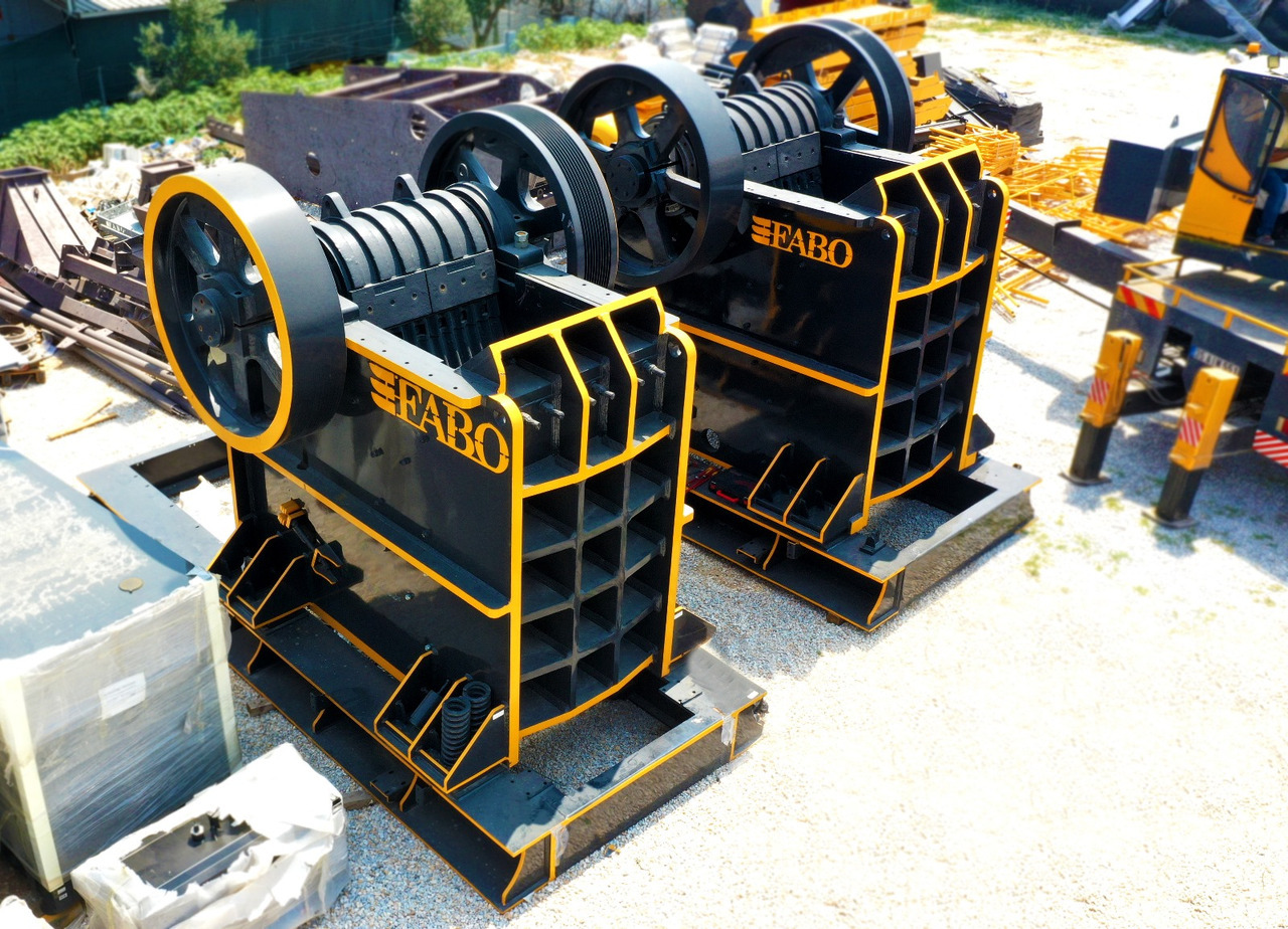 FABO jaw crusher - Britador de mandíbula: foto 1 FABO jaw crusher - Britador de mandíbula: foto 1