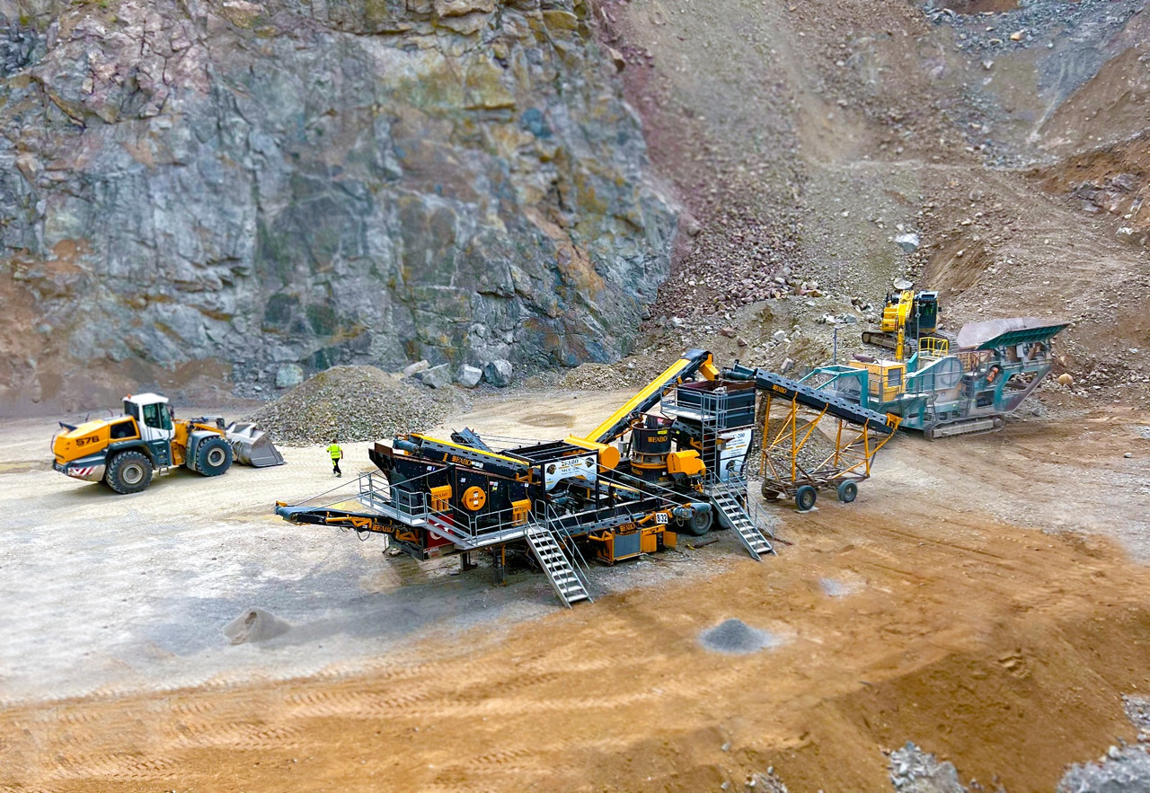 FABO mining machinery - crushing plant - Máquina de mineração: foto 2 FABO mining machinery - crushing plant - Máquina de mineração: foto 2