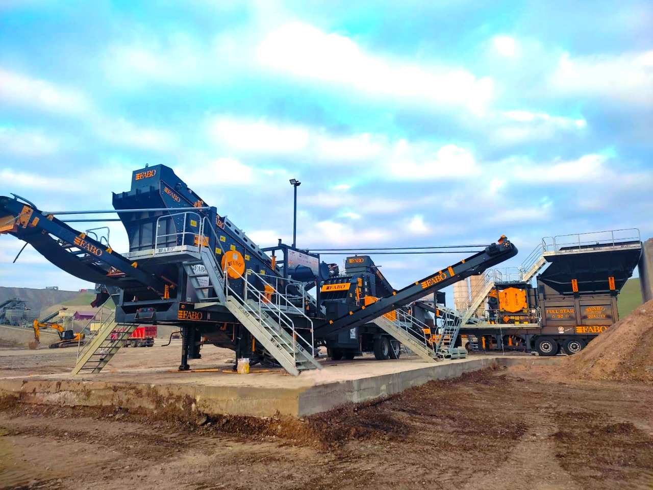 FABO mining machinery - crushing plant - Máquina de mineração: foto 4 FABO mining machinery - crushing plant - Máquina de mineração: foto 4