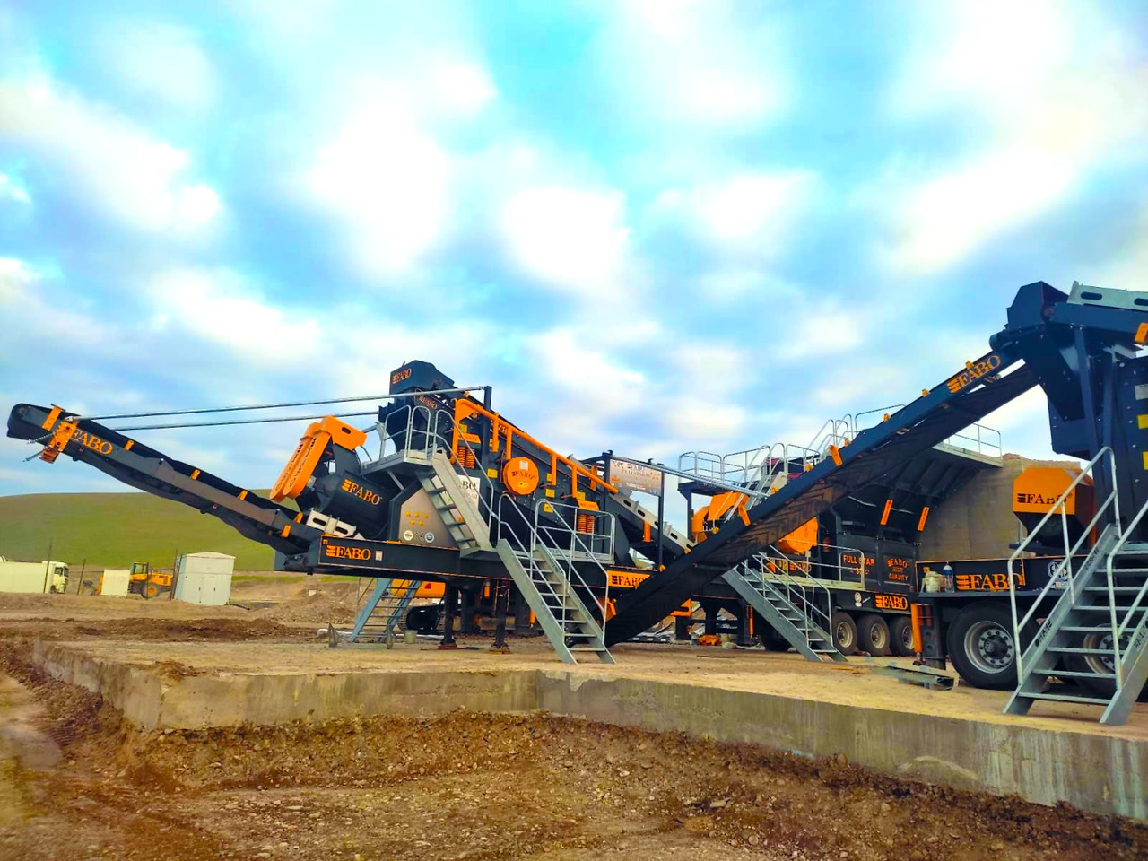 FABO mining machinery - crushing plant - Máquina de mineração: foto 3 FABO mining machinery - crushing plant - Máquina de mineração: foto 3