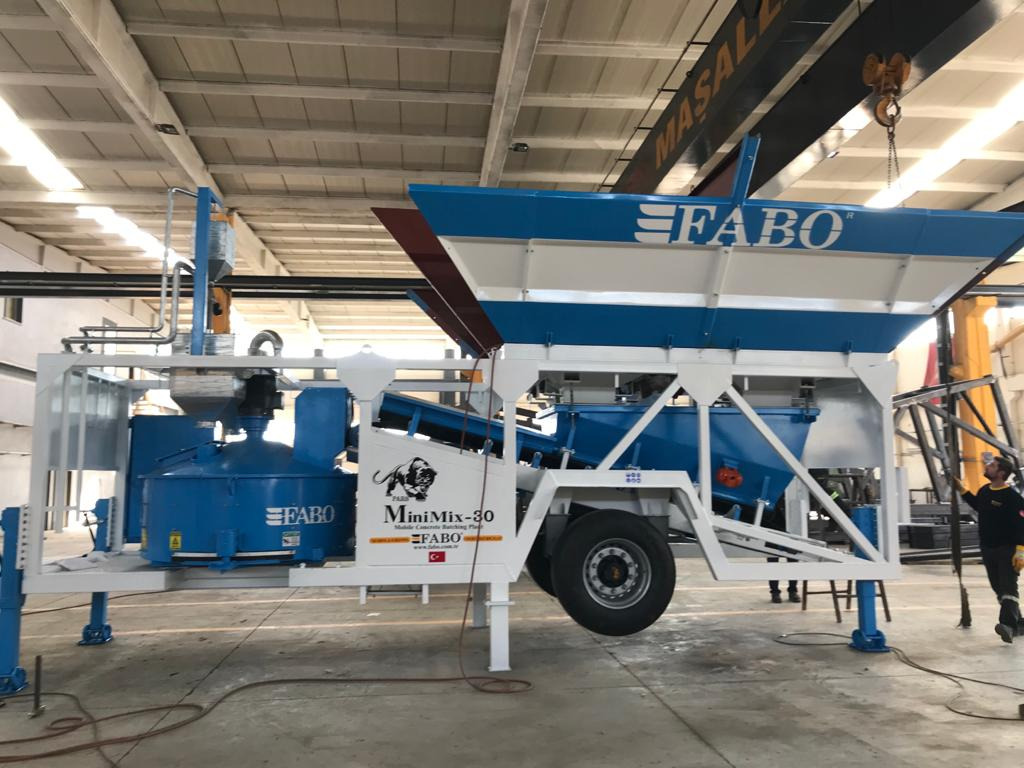 FABO mobile concrete batching plant - Usina de concreto: foto 4 FABO mobile concrete batching plant - Usina de concreto: foto 4