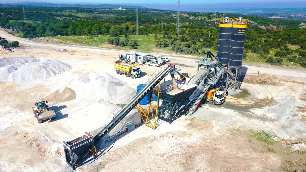 FABO mobile concrete batching plant - Usina de concreto: foto 1 FABO mobile concrete batching plant - Usina de concreto: foto 1