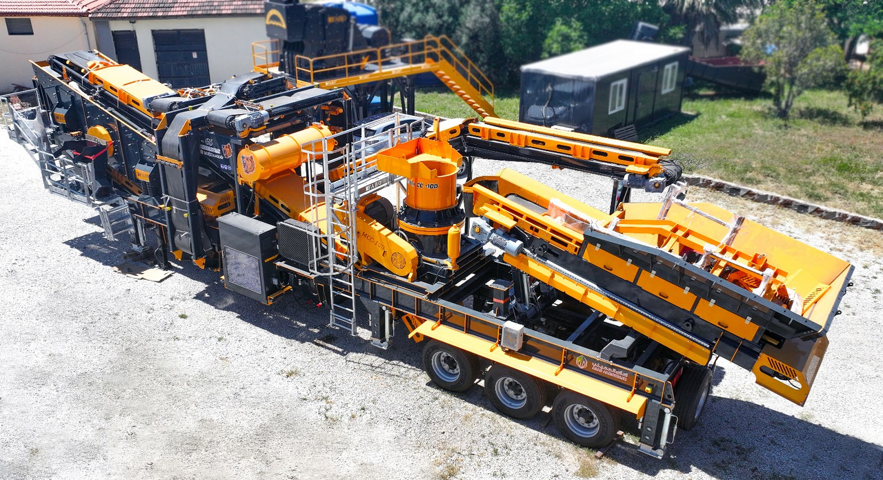 FABO mobile jaw crusher - Britador de mandíbula: foto 2 FABO mobile jaw crusher - Britador de mandíbula: foto 2
