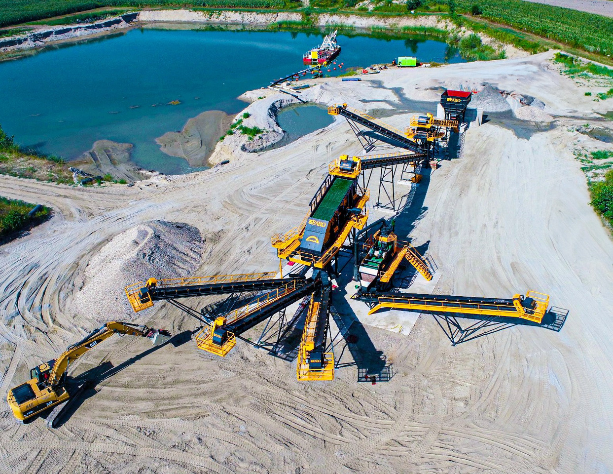 FABO stone crusher - crushers - Britador: foto 1 FABO stone crusher - crushers - Britador: foto 1