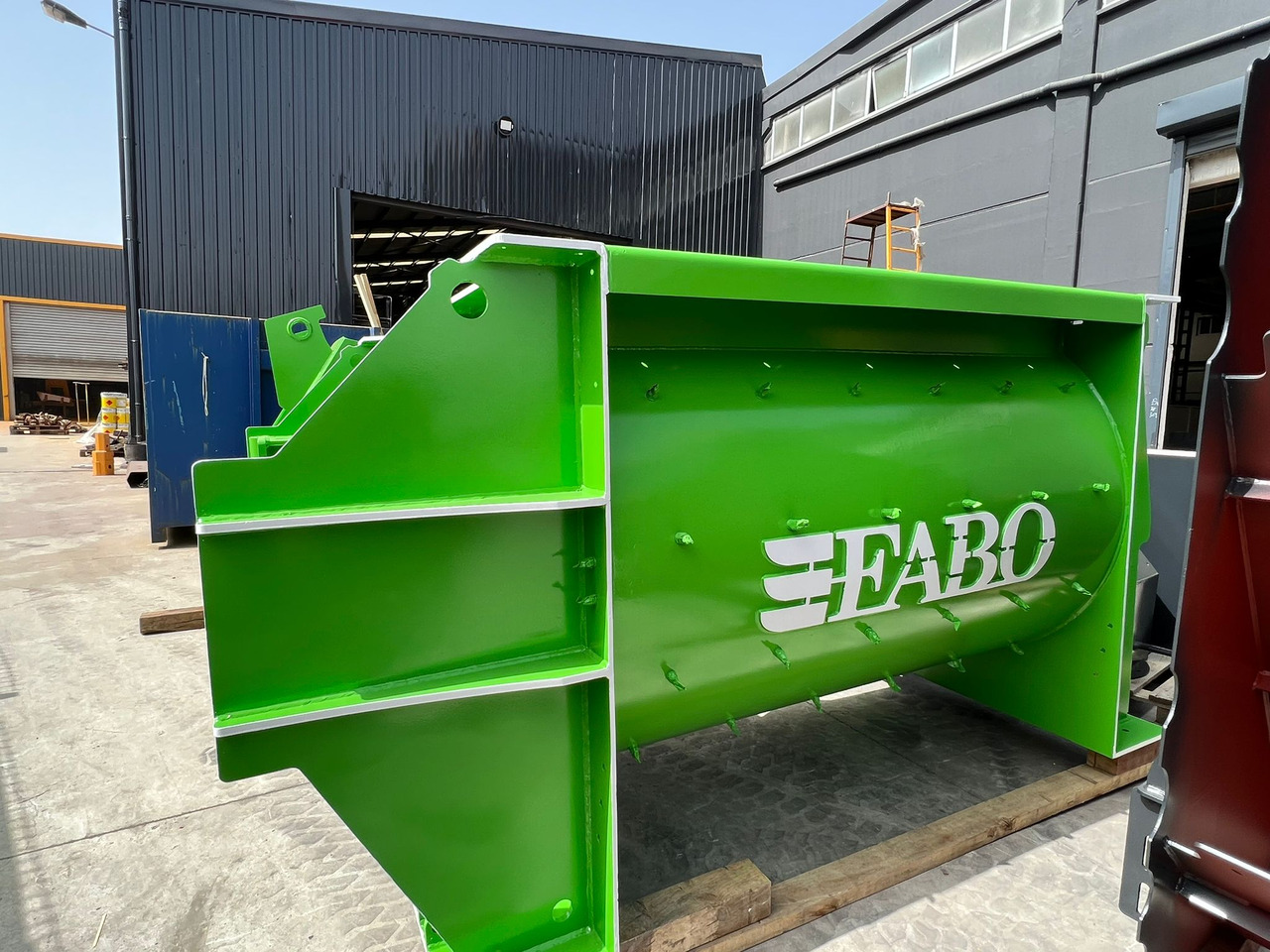 FABO twin shaft mixer - Betoneira: foto 1 FABO twin shaft mixer - Betoneira: foto 1