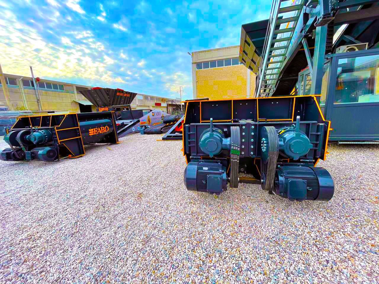 FABO twin shaft mixer - Betoneira: foto 4 FABO twin shaft mixer - Betoneira: foto 4