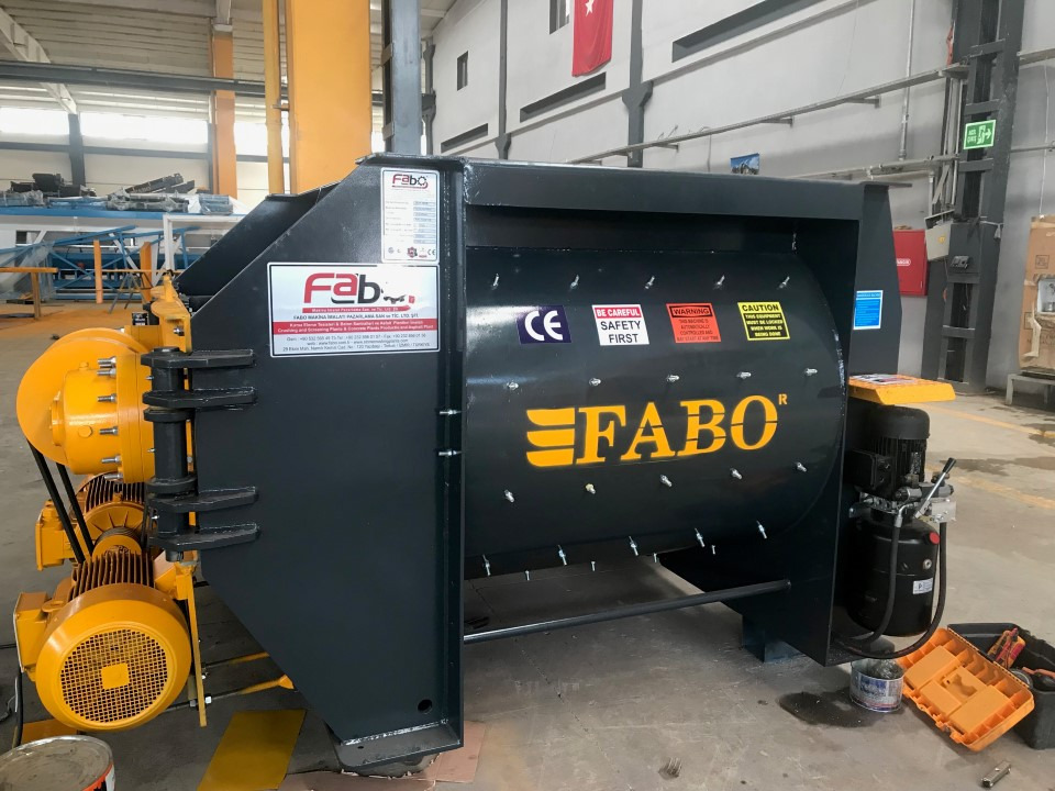 FABO twin shaft mixer - Betoneira: foto 1 FABO twin shaft mixer - Betoneira: foto 1