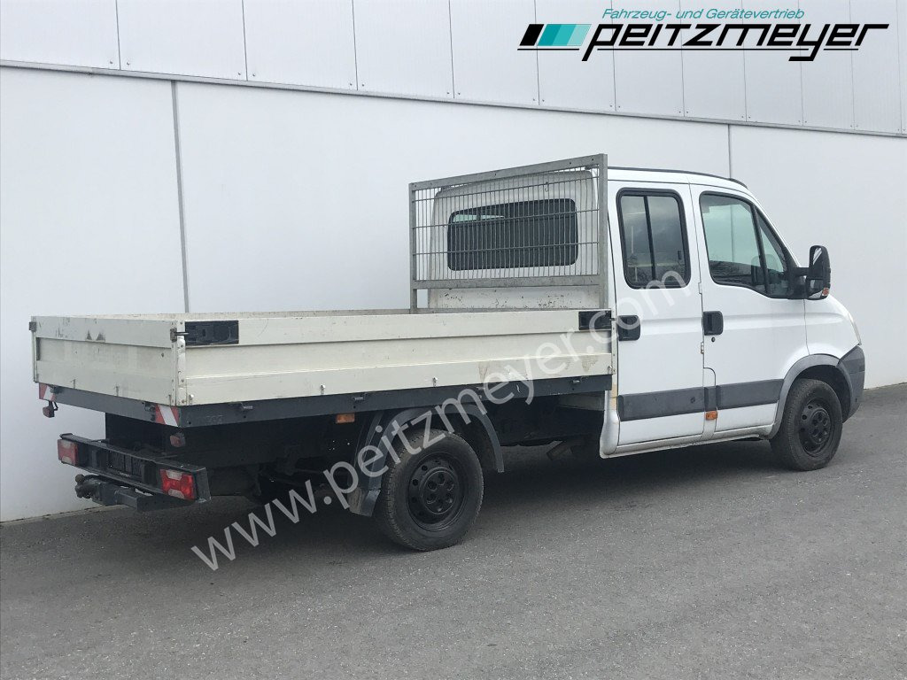Iveco Daily 29 L 12 Doka, Pritsche, AHK 2,4 t. - Reboque plataforma/ Caixa aberta: foto 4 Iveco Daily 29 L 12 Doka, Pritsche, AHK 2,4 t. - Reboque plataforma/ Caixa aberta: foto 4