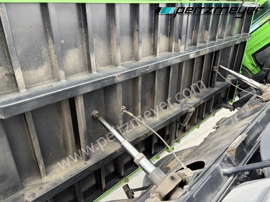 Caminhão basculante MAN TGS 26.460 FL 6x2 Kipper+Kran+Funk Lenkachse, 2-Seitenkipper, Atlas 172.3: foto 22 Caminhão basculante MAN TGS 26.460 FL 6x2 Kipper+Kran+Funk Lenkachse, 2-Seitenkipper, Atlas 172.3: foto 22