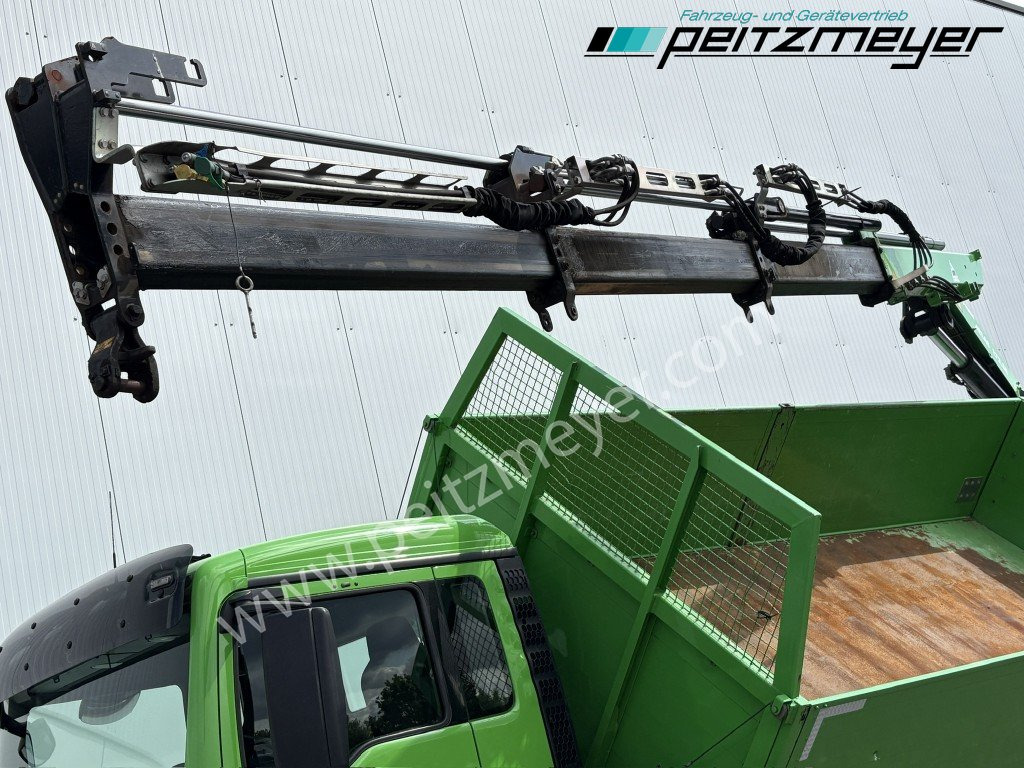 Caminhão basculante MAN TGS 26.460 FL 6x2 Kipper+Kran+Funk Lenkachse, 2-Seitenkipper, Atlas 172.3: foto 26 Caminhão basculante MAN TGS 26.460 FL 6x2 Kipper+Kran+Funk Lenkachse, 2-Seitenkipper, Atlas 172.3: foto 26