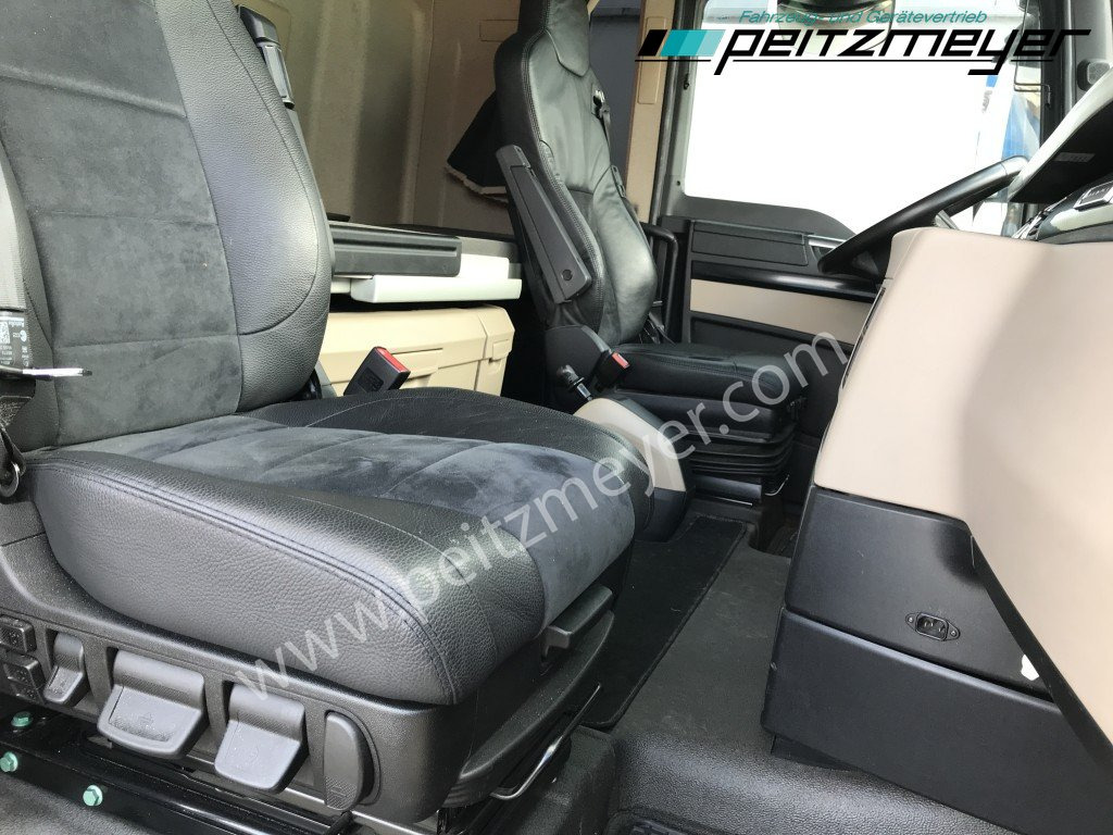 Caminhão isotérmico MAN TGX 26.540 FLL Tiefkühlkoffer: foto 42 Caminhão isotérmico MAN TGX 26.540 FLL Tiefkühlkoffer: foto 42