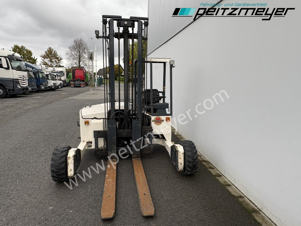 Moffett Mitnahmestapler M 2003 STM Allrad, UVV in 09/25 neu - Empilhadeira montada em caminhão: foto 5 Moffett Mitnahmestapler M 2003 STM Allrad, UVV in 09/25 neu - Empilhadeira montada em caminhão: foto 5