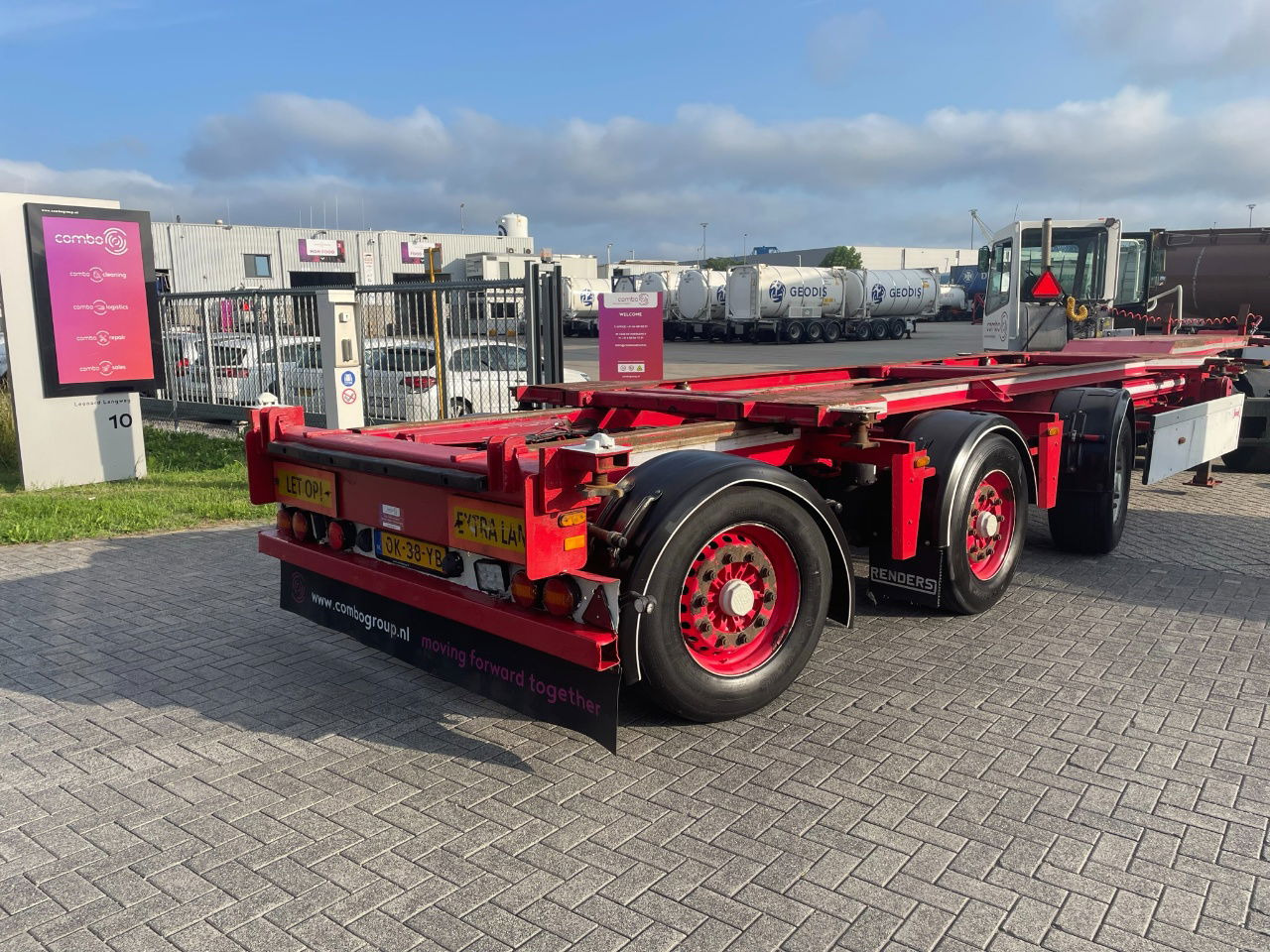 Semireboque transportador de contêineres/ Caixa móvel Renders ROC 16.27 CC X steering / Disc brakes /Lifring axle 20-30-40-45 FT HC: foto 7 Semireboque transportador de contêineres/ Caixa móvel Renders ROC 16.27 CC X steering / Disc brakes /Lifring axle 20-30-40-45 FT HC: foto 7